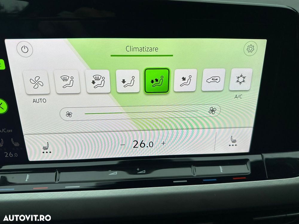 Volkswagen Golf 1.0 TSI BlueMotion Comfortline - 14