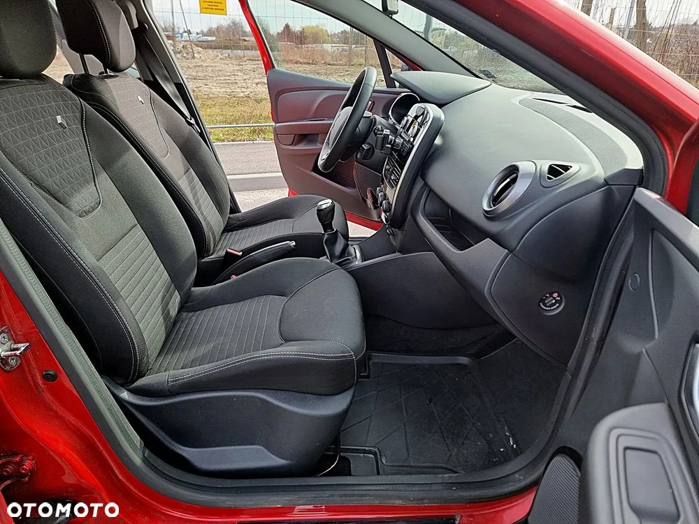 Renault Clio 1.2 16V 75 LIMITED - 6