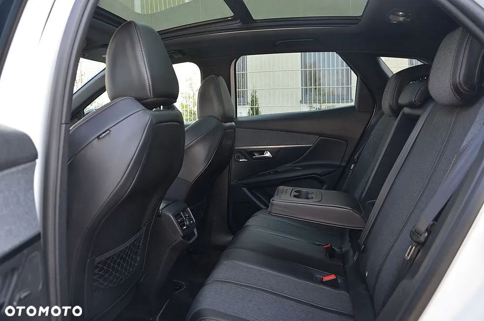 Peugeot 3008 BlueHDi 150 Stop & Start Style - 13