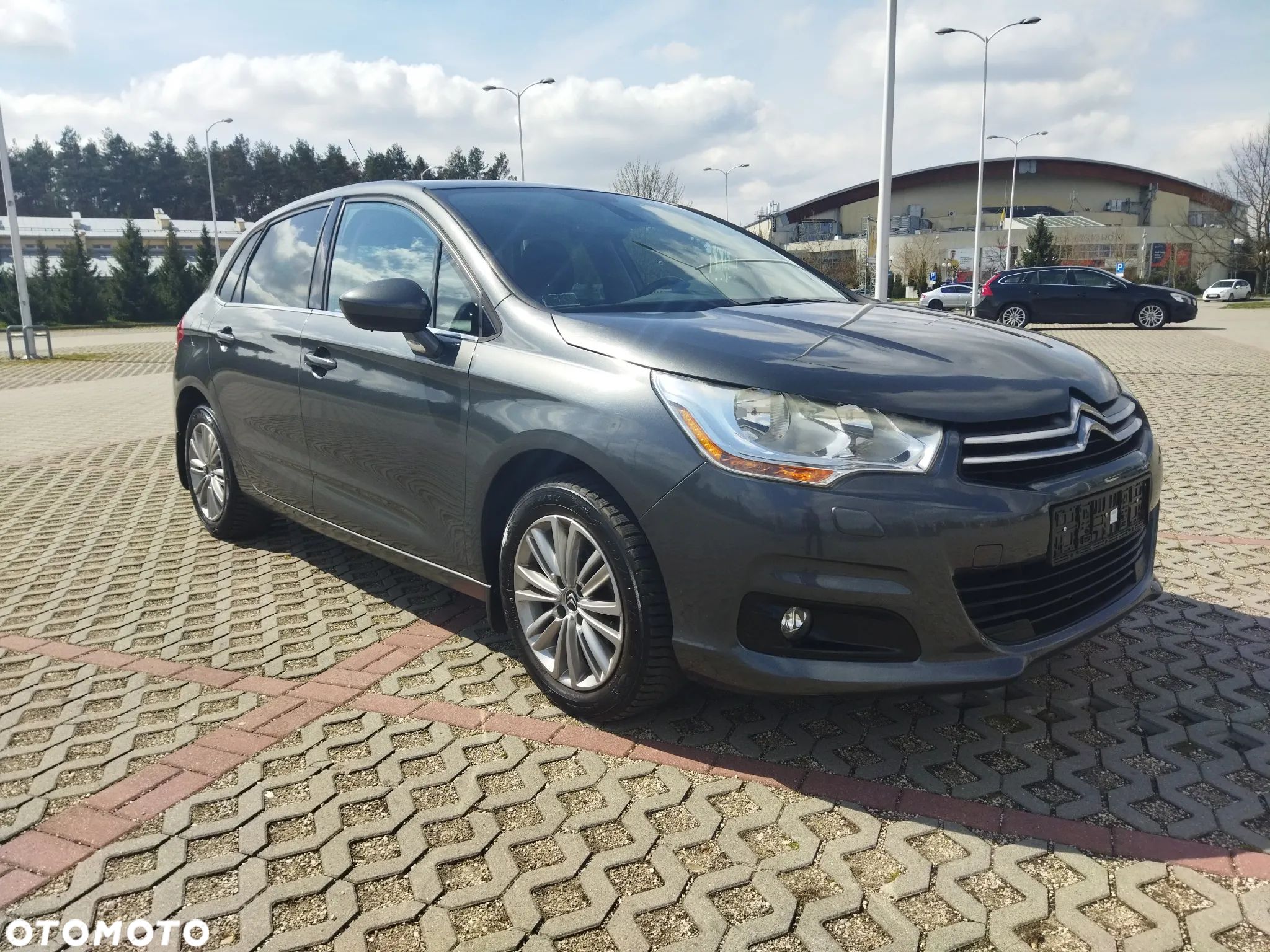 Citroën C4 HDi 150 Tendance - 1