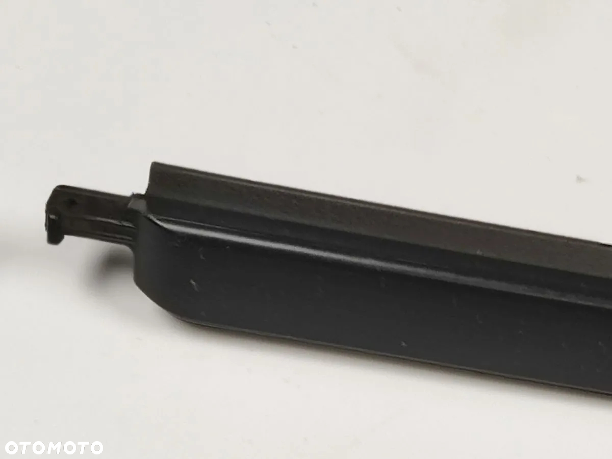 TOYOTA CAMRY 19-24r Listwa Przedniej Szyby Prawa Lewa - 5