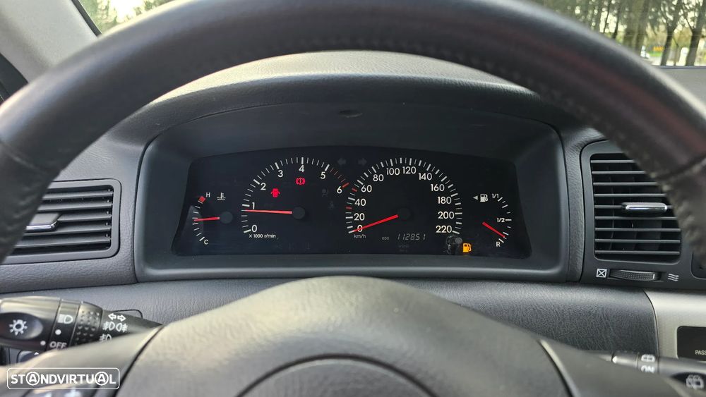 Toyota Corolla 1.4 D-4D Sol - 22