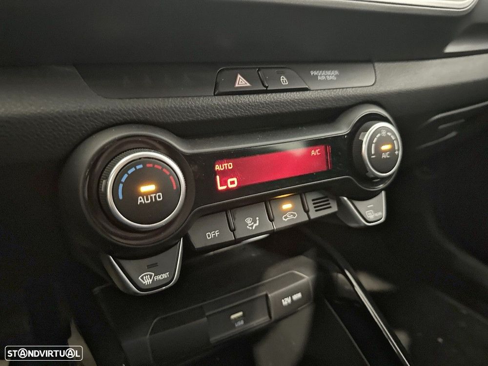 Kia Stonic 1.0 T-GDI Drive - 14