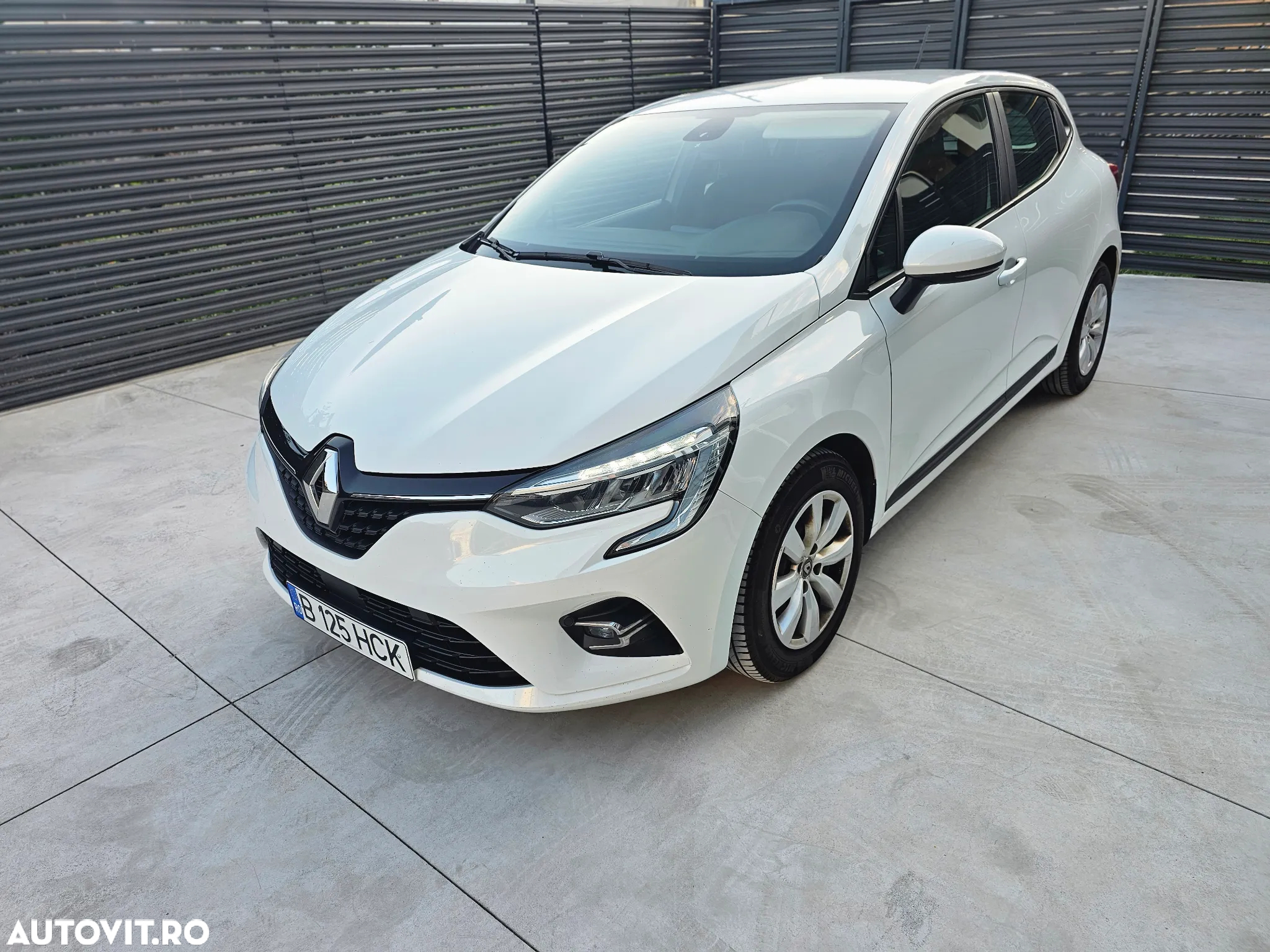 Renault Clio BLUE dCi 85 BUSINESS EDITION - 6