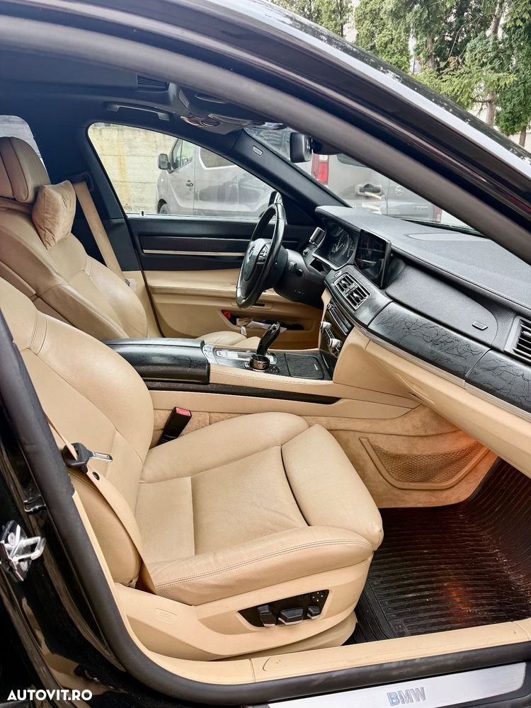 BMW Seria 7 730d Aut. - 14