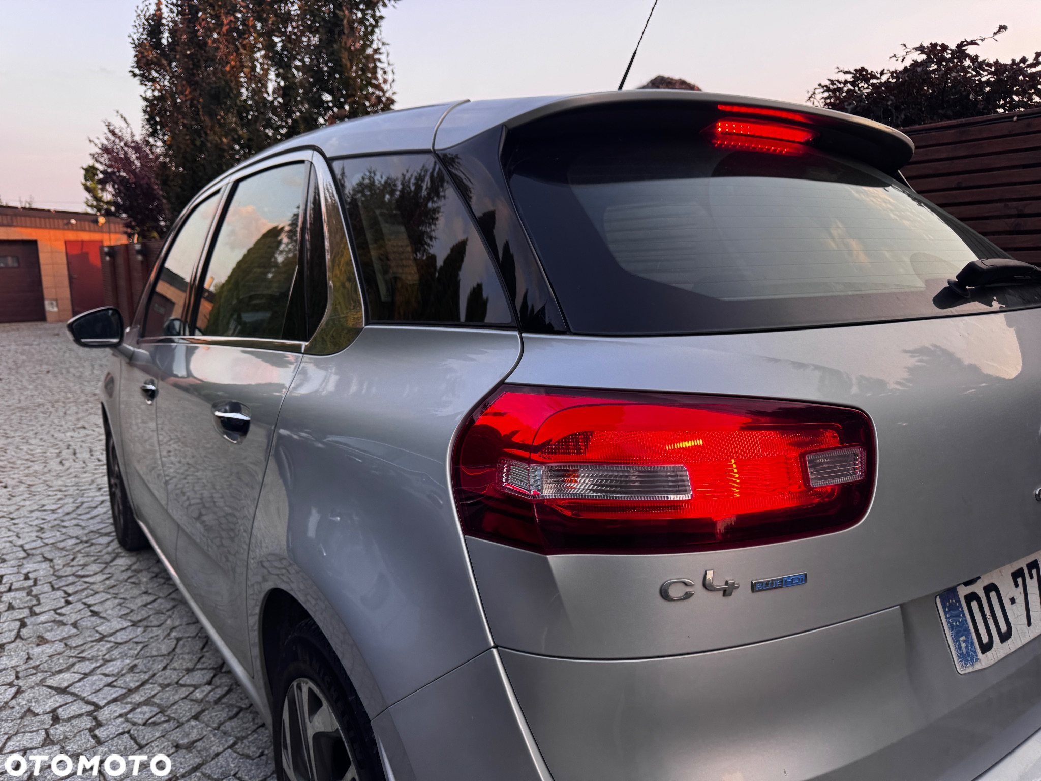 Citroën C4 Picasso BlueHDi 150 SHINE - 12