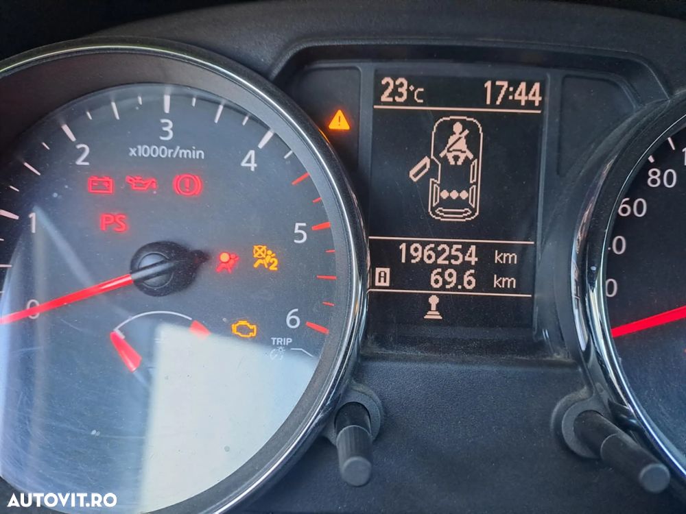Nissan Qashqai 1.5 DCI DPF Acenta - 11
