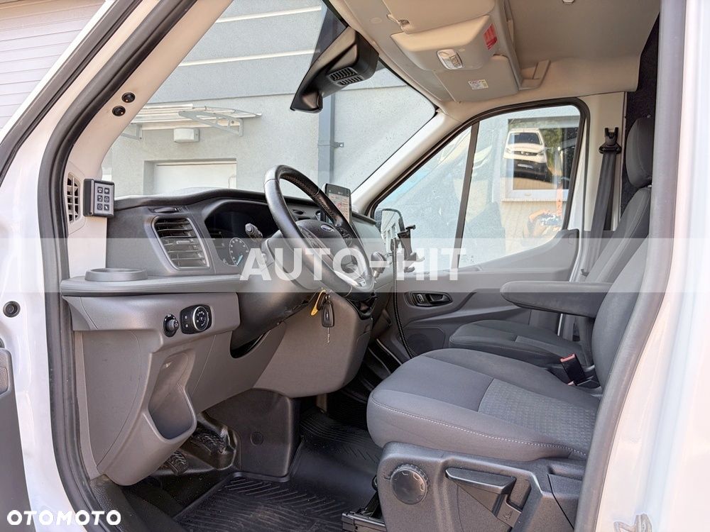 Ford Transit - 7