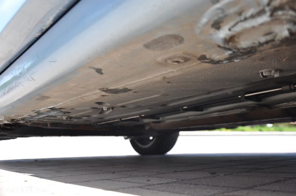 Renault Scenic 2.0 16V Expression - 29