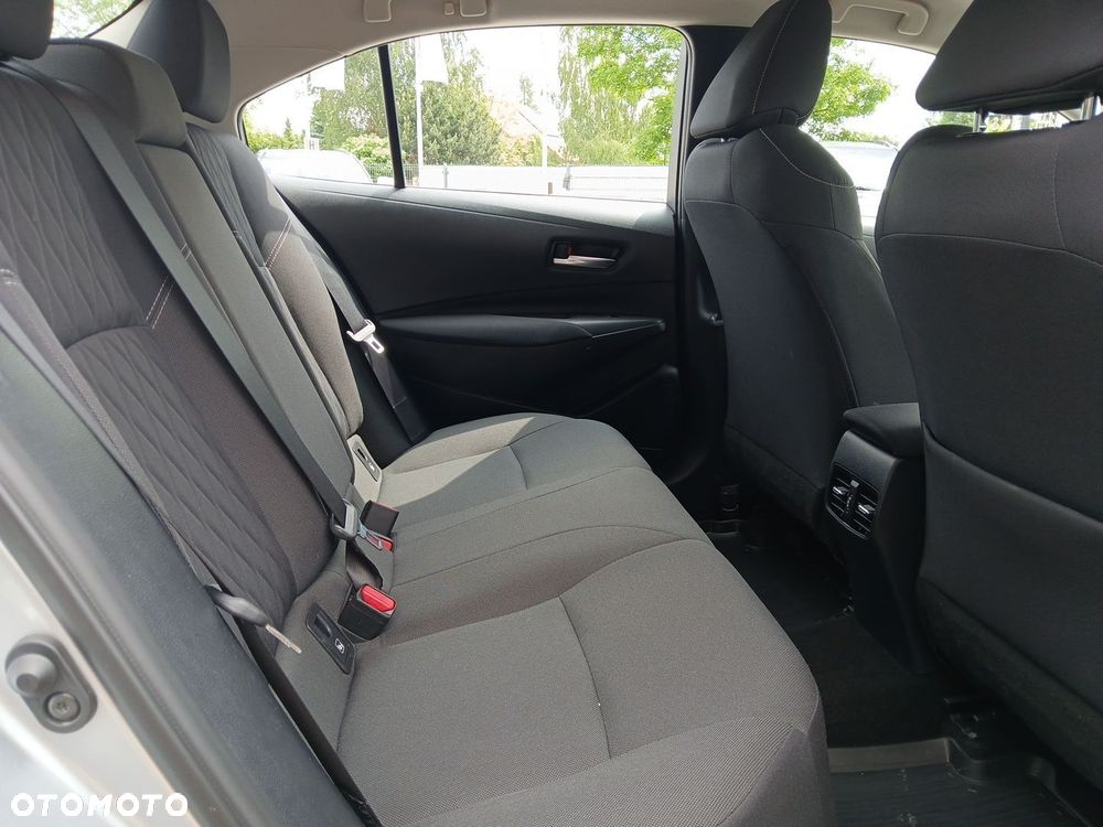 Toyota Corolla - 11