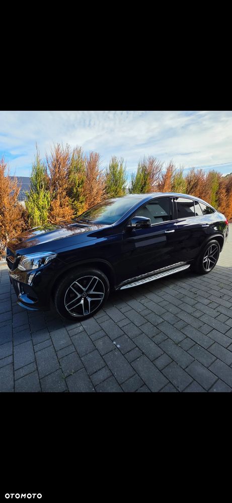 Mercedes-Benz GLE - 1