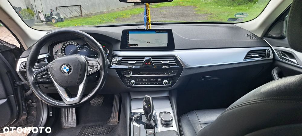 BMW Seria 5 520d Luxury Line - 20