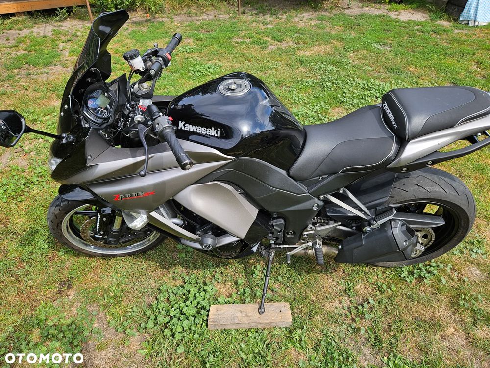 Kawasaki Ninja 1000 SX - 26