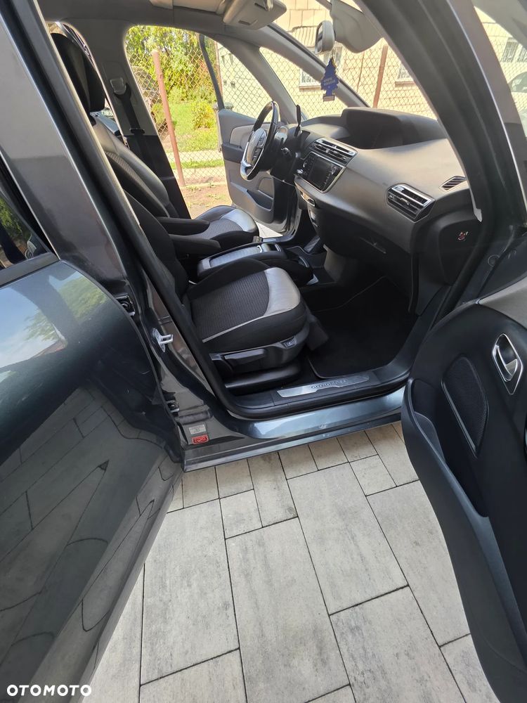 Citroën C4 Grand Picasso - 26