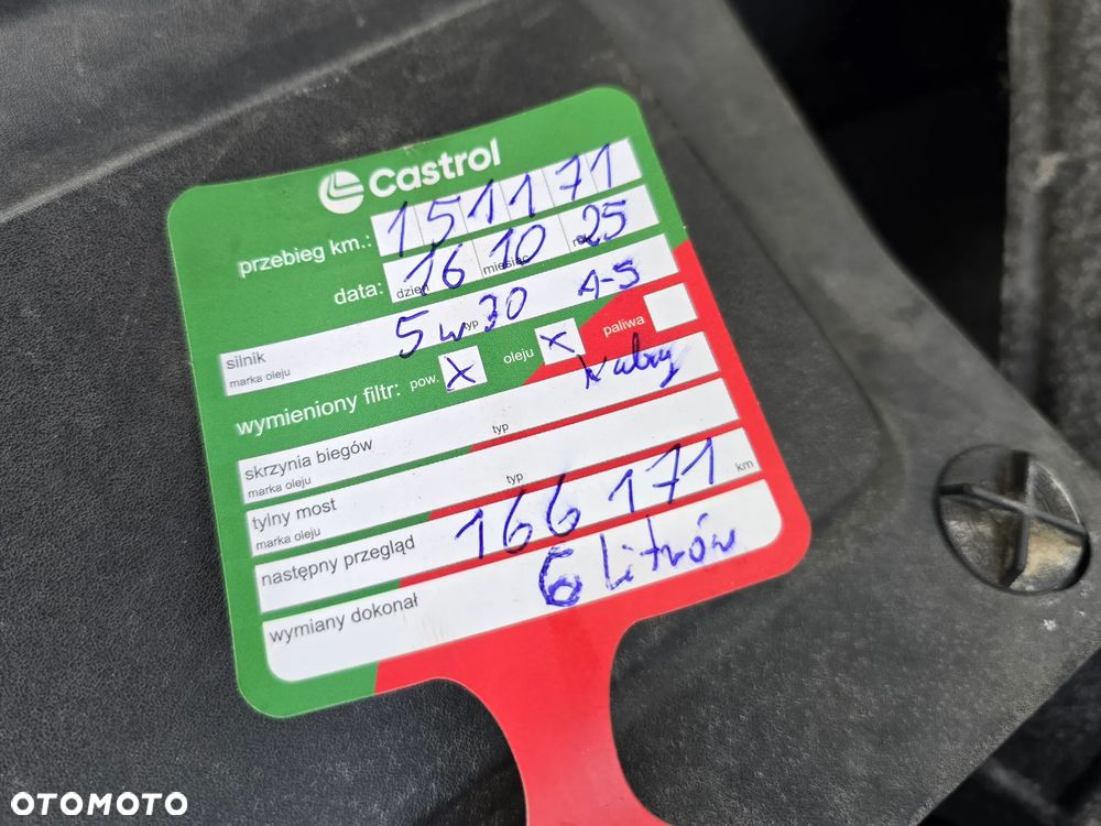 Land Rover Discovery Sport 2.0 Si4 HSE - 24