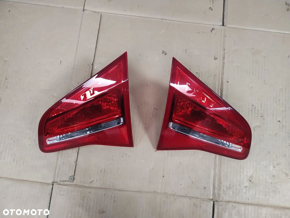 OPEL MERIVA B LIFT LAMPY TYLNE W KLAPE KPL EUROPA - 1