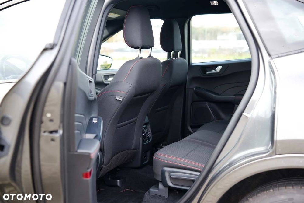 Ford Kuga 2.0 EcoBlue 4x4 ST-LINE - 28