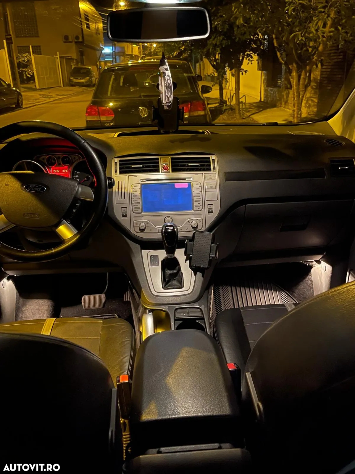 Ford Kuga 2.0 TDCi 4WD Powershift Titanium - 9