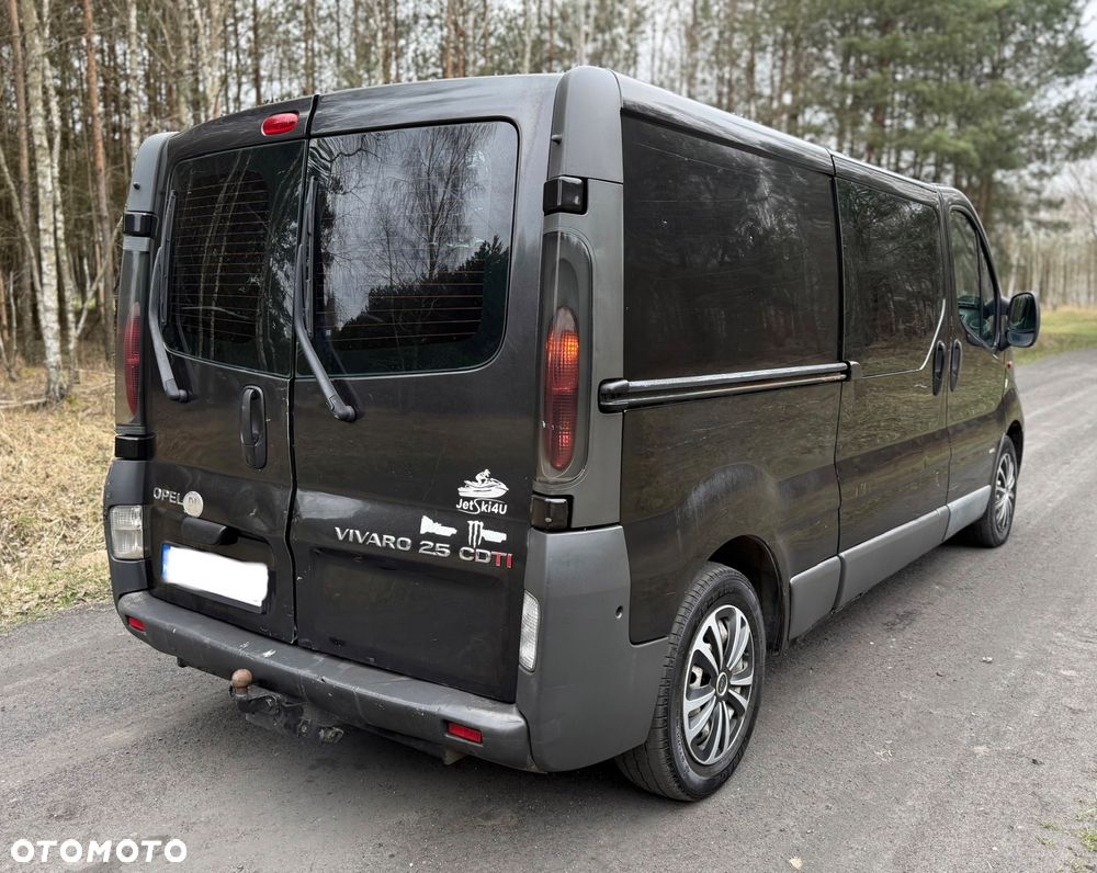 Opel Vivaro - 4