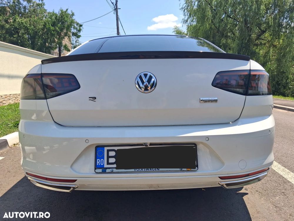 Volkswagen Passat 2.0 TDI DSG Highline - 10