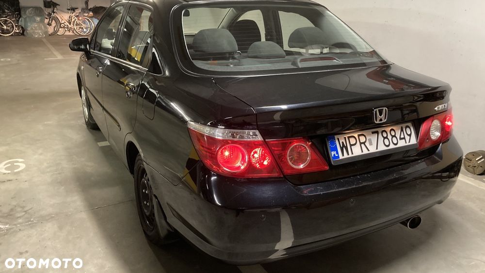 Honda City 1.4 Comfort - 17