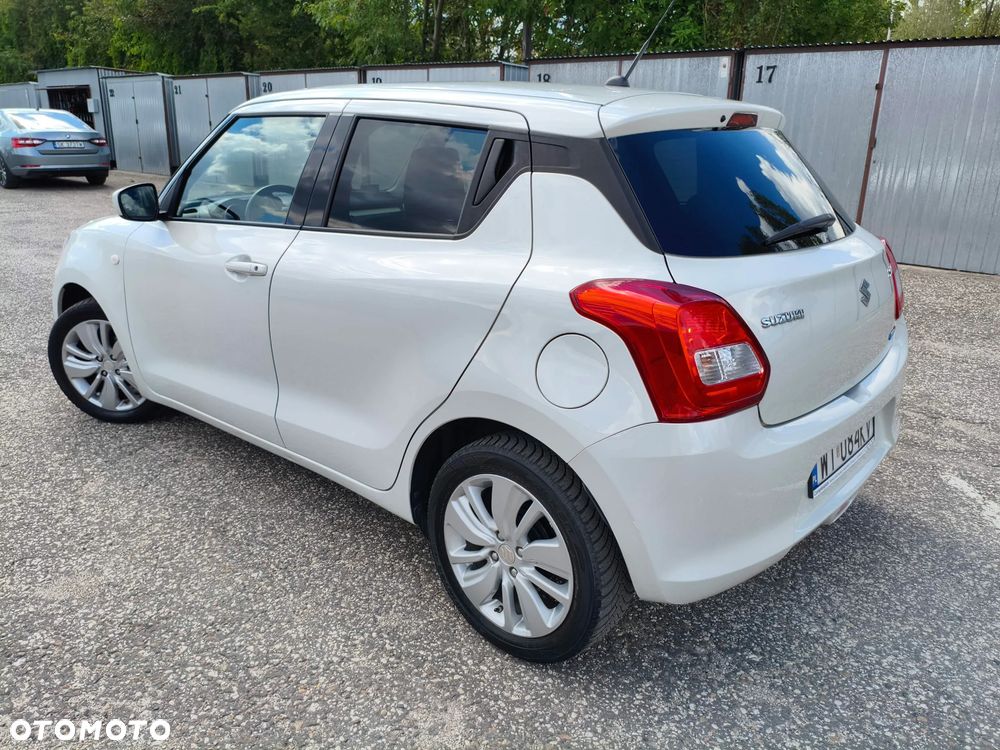 Suzuki Swift 1.2 SHVS Premium Plus - 2