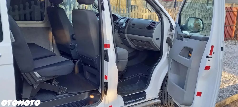 Volkswagen Transporter Caravelle Kurz DSG Comfortline - 22