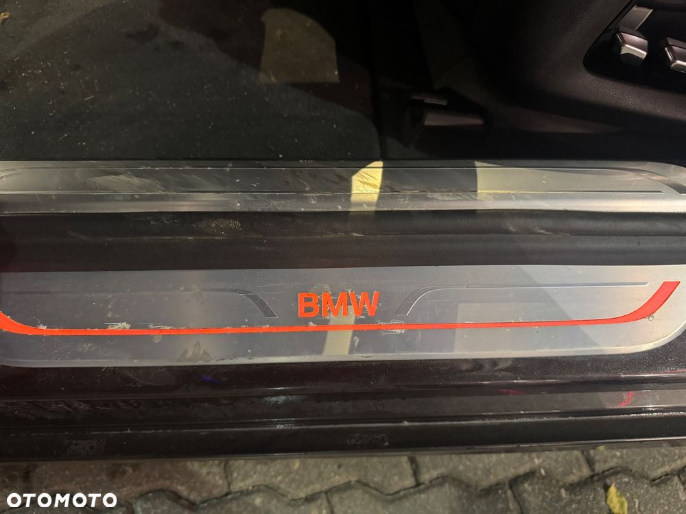 BMW Seria 7 750Ld xDrive - 19