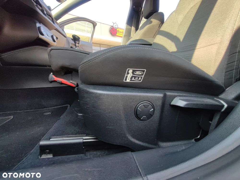 Ford Focus 1.5 EcoBlue Active - 9