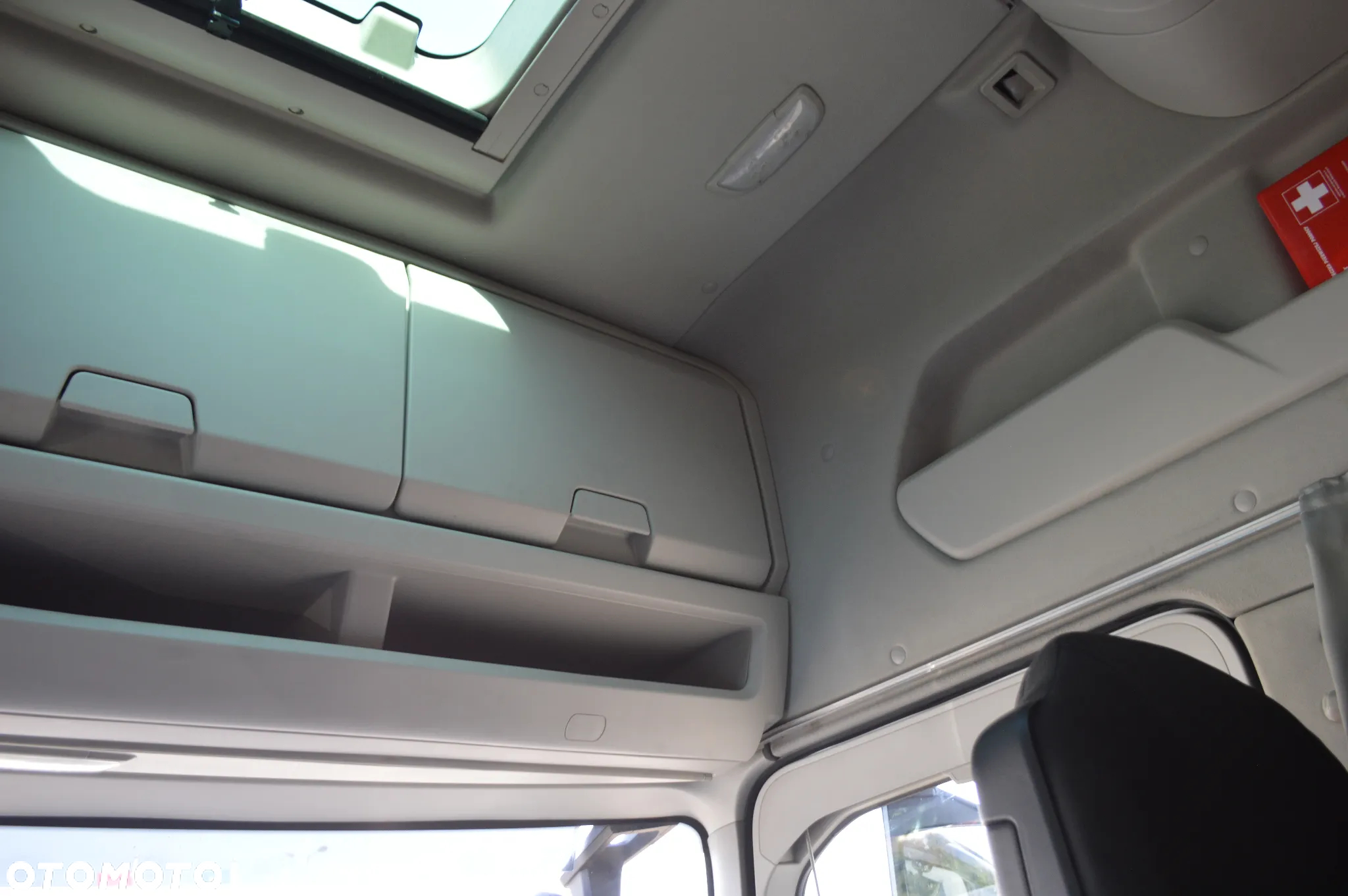 Ford F-MAX - 13