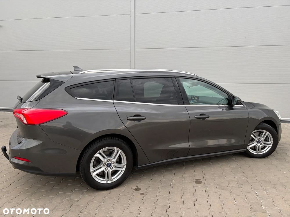 Ford Focus 1.5 EcoBlue STart-Stopp-System TITANIUM - 20