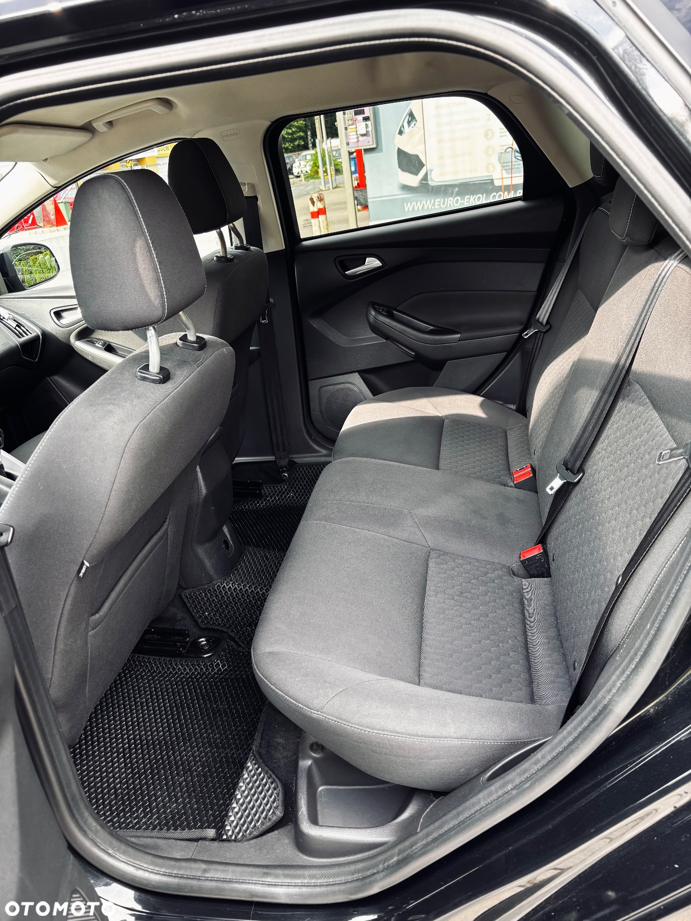 Ford Focus - 11