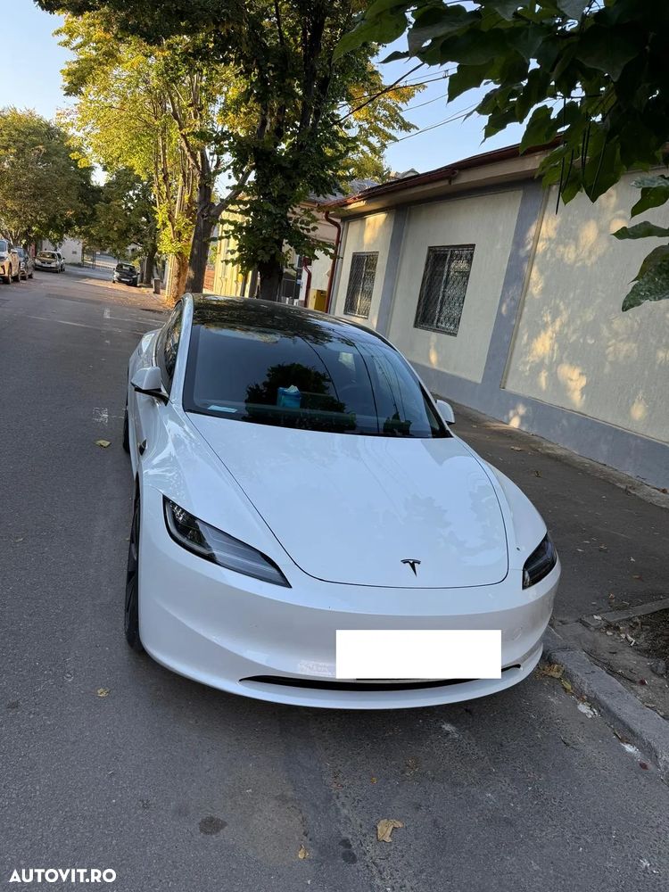 Tesla Model 3 RWD - 1