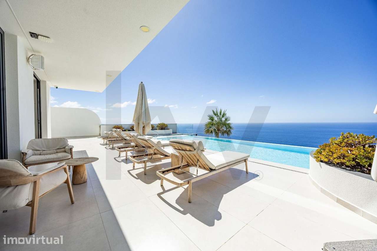 Villa Royale | Moradia T6 com Piscina e Vista Mar — Ponta do Sol - Grande imagem: 2/60