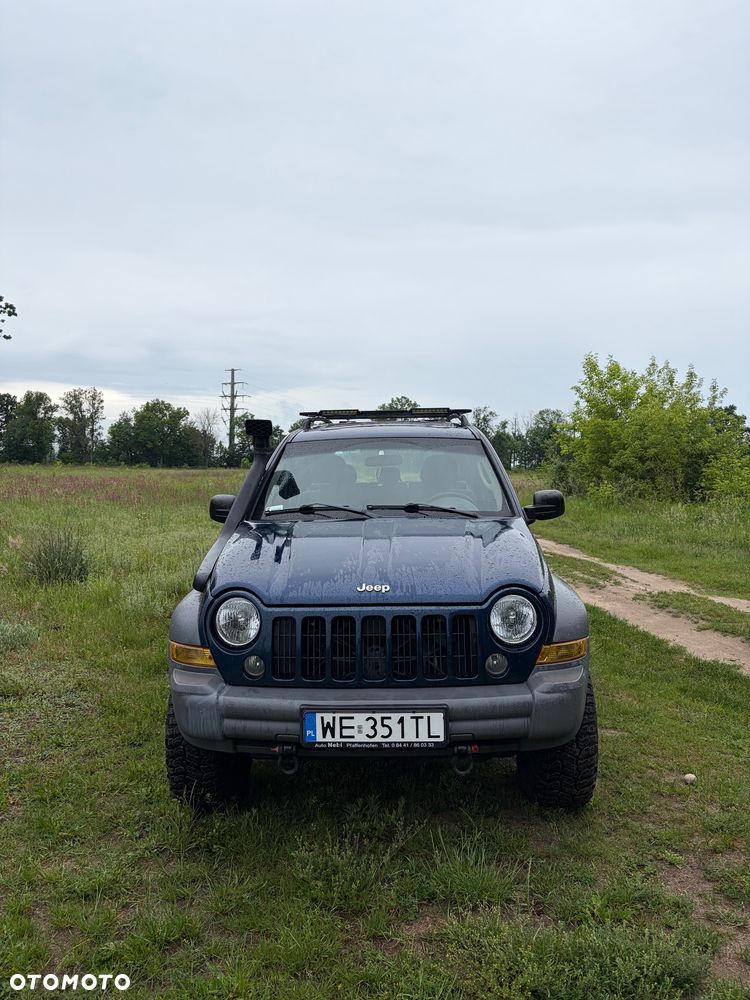 Jeep Cherokee - 2