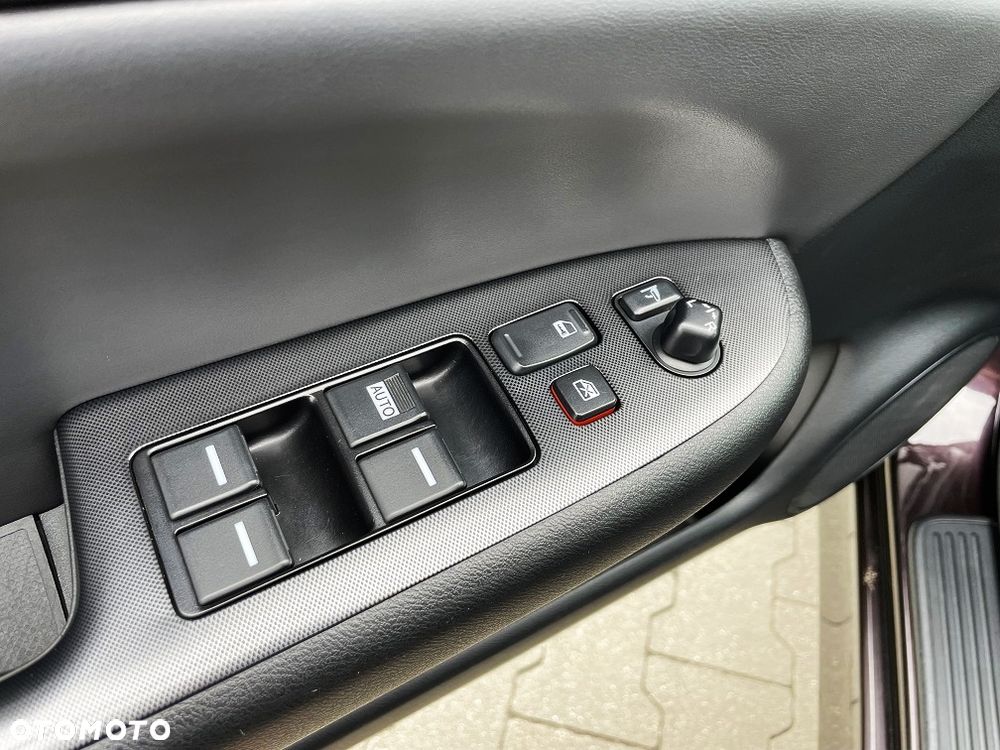 Honda Accord 2.0 i Sport - 28