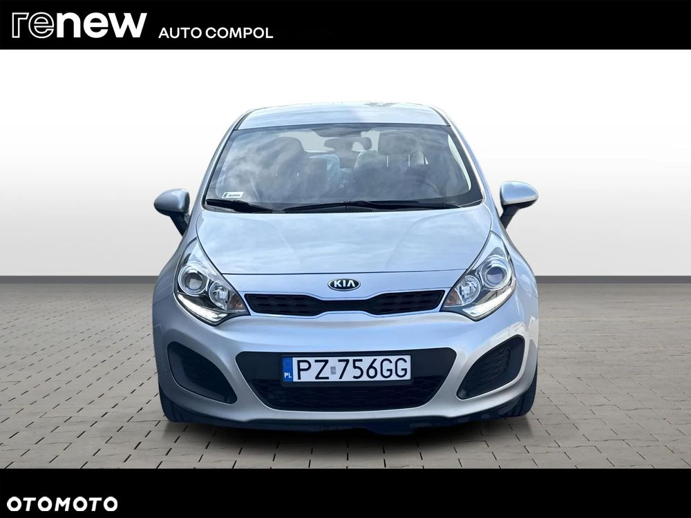 Kia Rio 1.4 M - 8