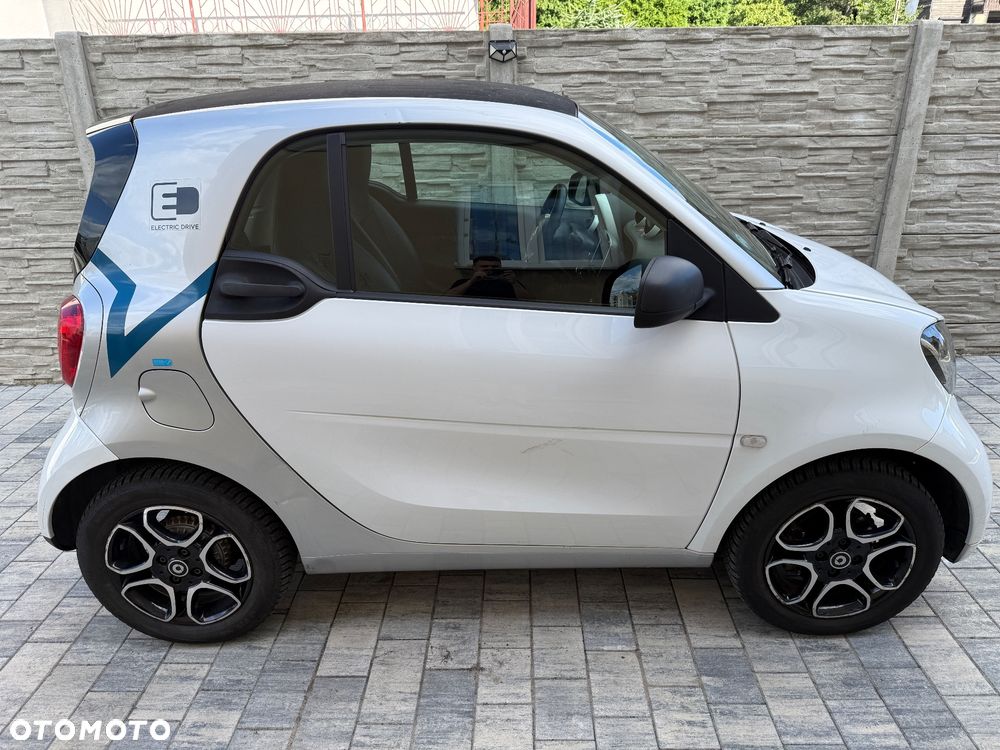 Smart Fortwo EQ - 6