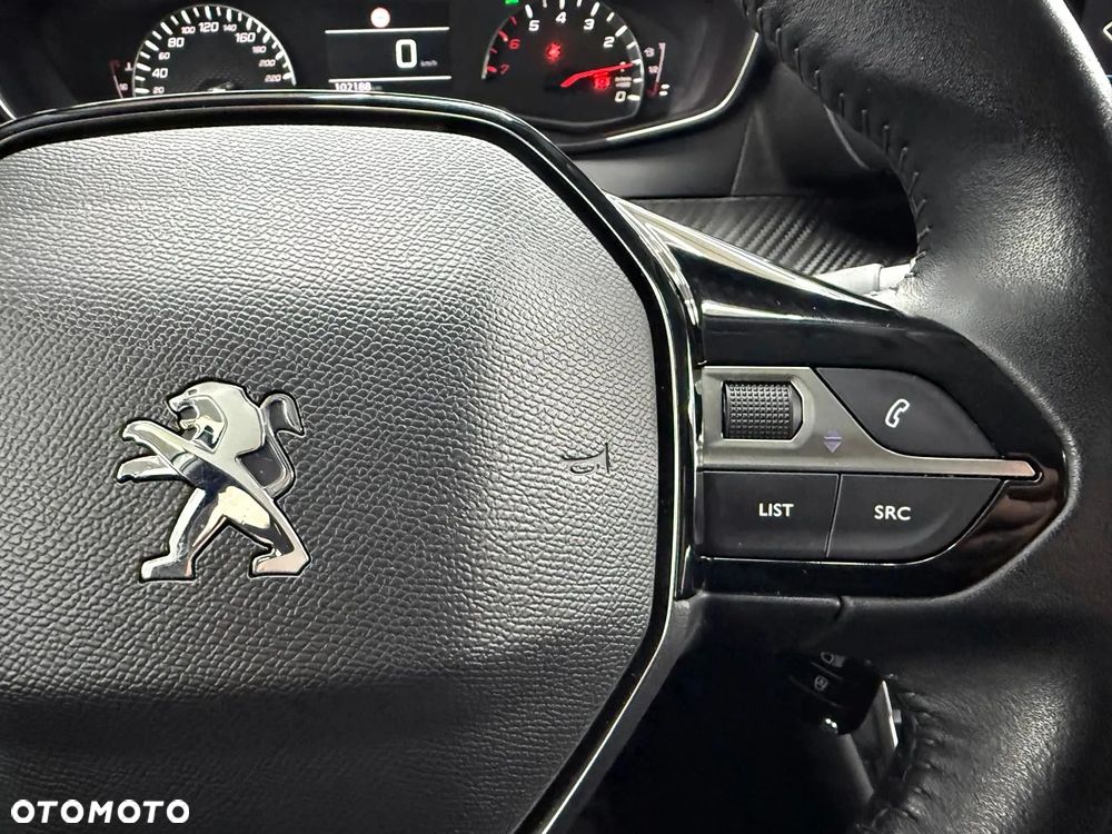 Peugeot 2008 PureTech 100 Style - 15