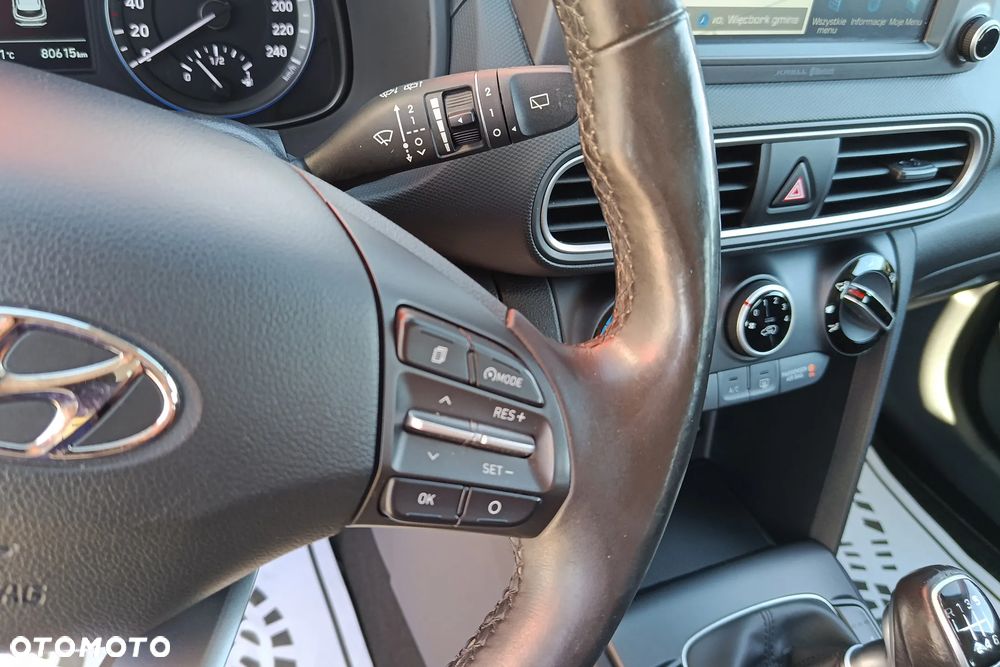 Hyundai Kona - 24