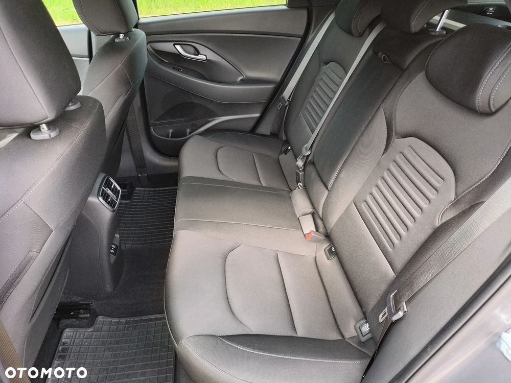 Hyundai i30 1.5 T-GDI 48V Smart Plus - 16
