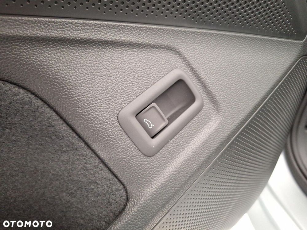 Volkswagen Passat Variant - 30