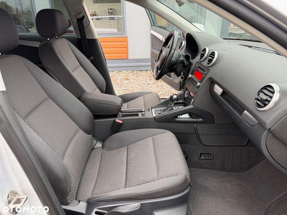 Audi A3 Sportback - 9