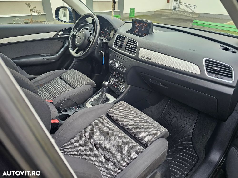 Audi Q3 2.0 TDI Quattro S tronic - 17