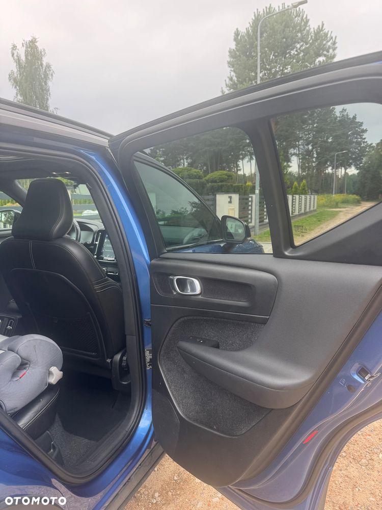 Volvo XC 40 T5 AWD Momentum Pro - 7