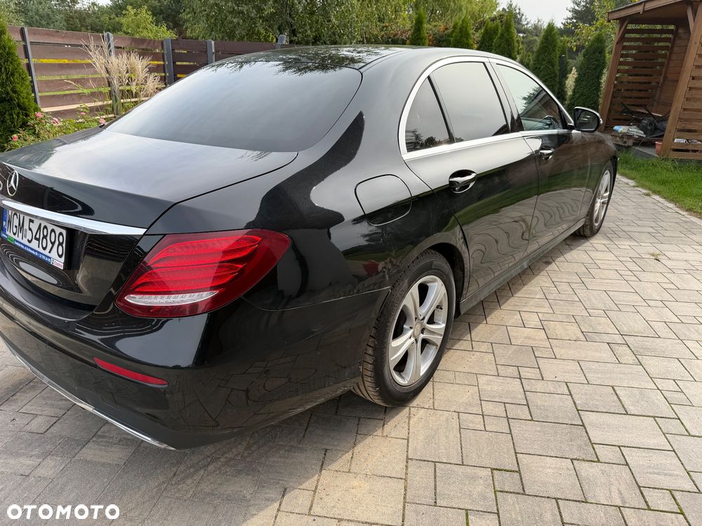 Mercedes-Benz E-Class 2016 photo 5