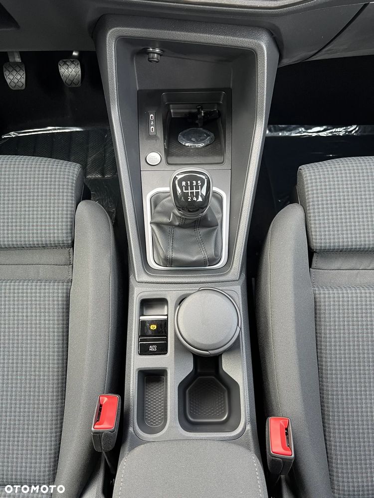 Volkswagen Caddy - 16