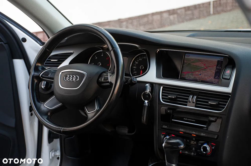 Audi A4 Avant 2.0 TDI S tronic quattro - 22