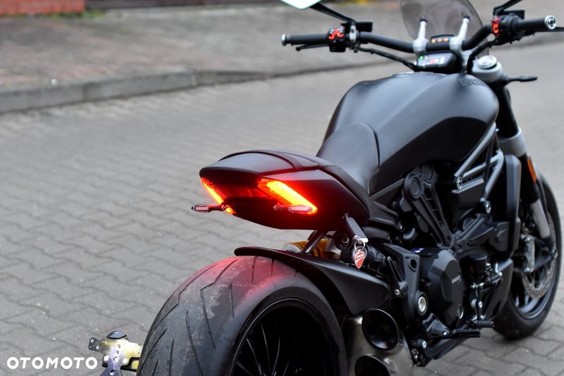 Ducati Diavel - 12
