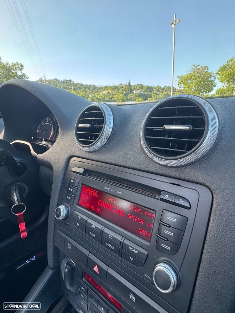 Audi A3 Cabrio 1.9 TDi Sport - 11